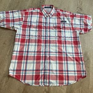 Mens Columbia Red White & Blue Buttom Up size Medium